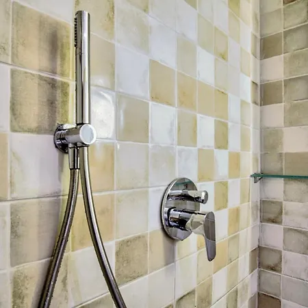 Holiday home Black Olive Paramonas