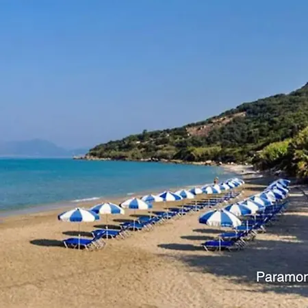 Black Olive Paramonas בית נופש *