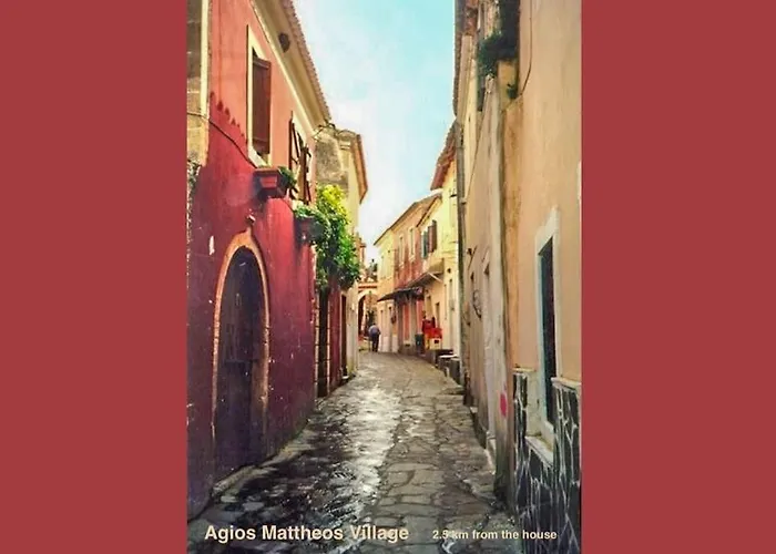 Black Olive Paramonas בית נופש *